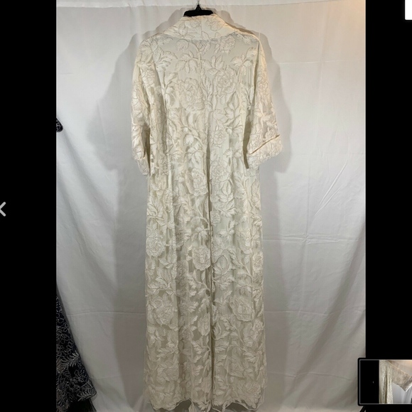 NEW $788 Tadashi Saga Embroidered Lace‎ Covering Robe in Ivory [SZ M/L ] - Picture 6 of 8